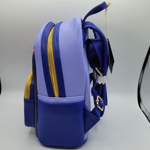 Loungefly Pocahontas Just Around The River Bend Disney Backpack main image 6